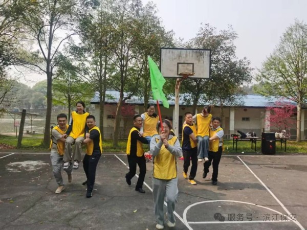 长沙滨江保安服务有限责任公司,长沙安保服务,长沙保安,保镖特卫服务,护卫 长沙滨江保安服务有限责任公司,长沙安保服务,长沙保安,保镖特卫服务,护卫