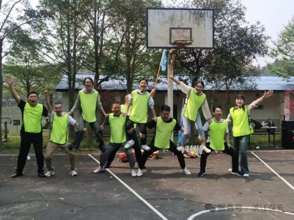 长沙滨江保安服务有限责任公司,长沙安保服务,长沙保安,保镖特卫服务,护卫