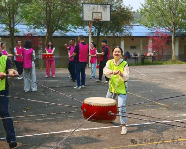 长沙滨江保安服务有限责任公司,长沙安保服务,长沙保安,保镖特卫服务,护卫 长沙滨江保安服务有限责任公司,长沙安保服务,长沙保安,保镖特卫服务,护卫