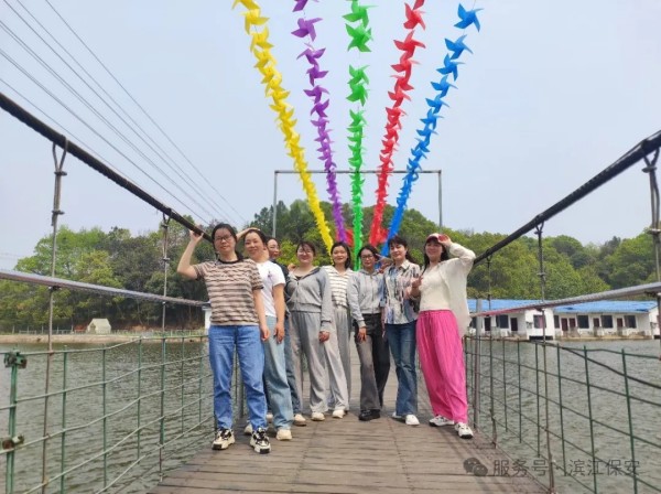 长沙滨江保安服务有限责任公司,长沙安保服务,长沙保安,保镖特卫服务,护卫