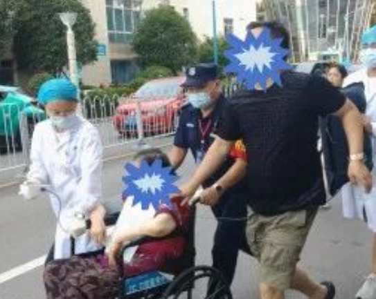 长沙滨江保安服务有限责任公司,长沙安保服务,长沙保安,保镖特卫服务,护卫 长沙滨江保安服务有限责任公司,长沙安保服务,长沙保安,保镖特卫服务,护卫